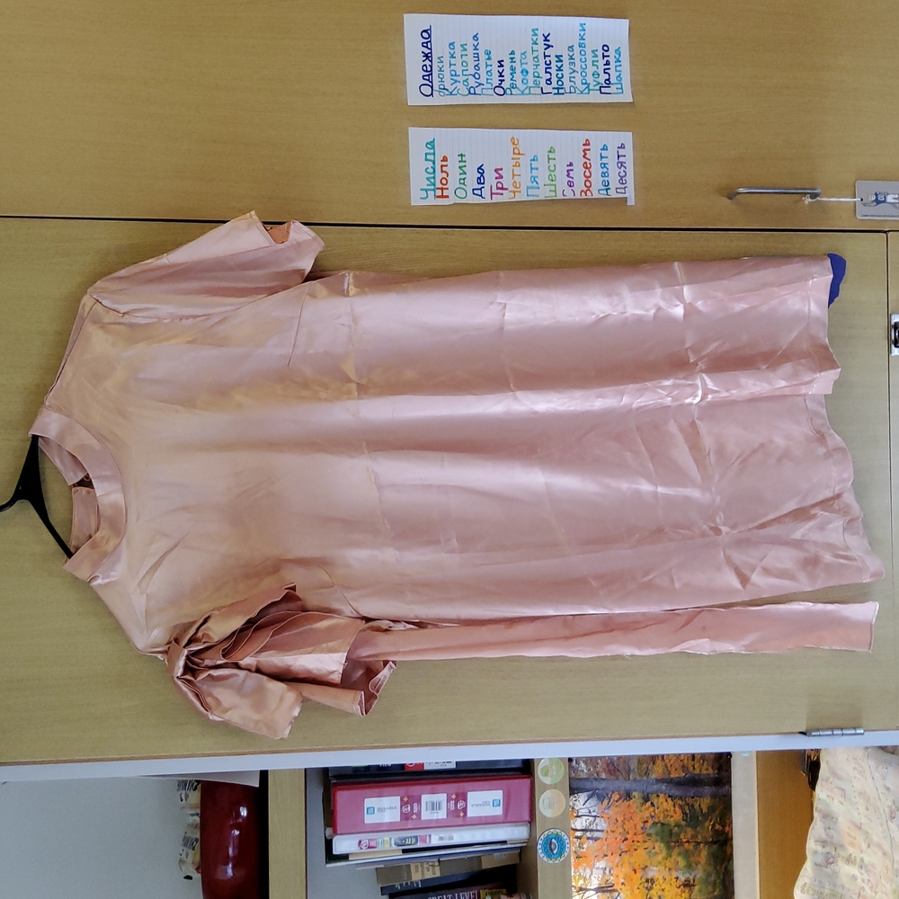 Knee length dress, rose gold